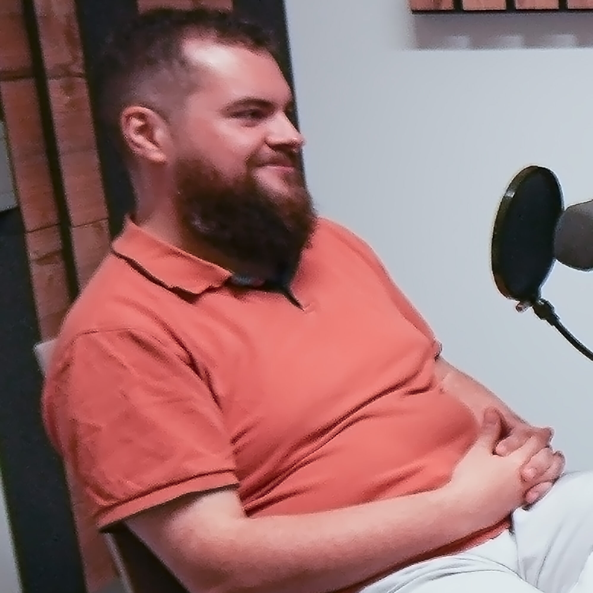 Picture of Timotheus Hell in the podcast studio